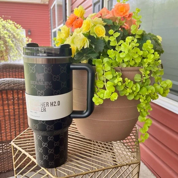 GG Inspired The Quencher H2.0 Flowstate™ Tumbler - Picture 3 of 6